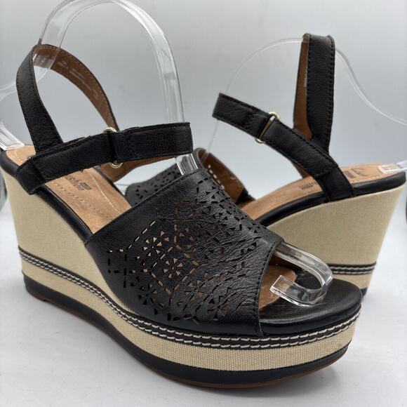 Clarks Collection Soft Cushion Espadrille Wedge Sandal Black Laser Cut US 9M - Picture 1 of 10